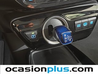 Toyota Prius 125PH Plug-In Solar 90 kW (122 CV)