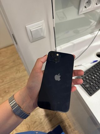 iPhone 13 Apple