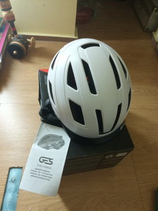 Casco de bicicleta GS CITY talla 55-58 cm