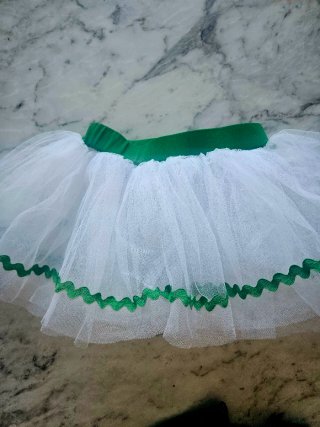 Disfraz niña verde y blanco 6 años