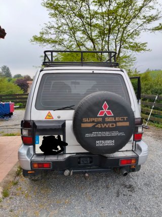 Mitsubishi Montero 2001