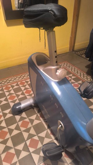 Bicicleta Estática BH Hydra