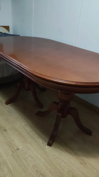 Mesa de comedor ovalada 6 puestos