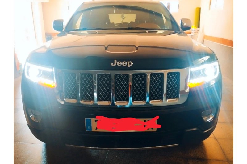 Jeep Grand Cherokee 2012 - foto 1