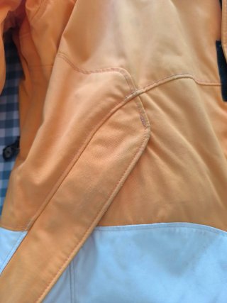Chaquetón de esquí naranja marca Spider