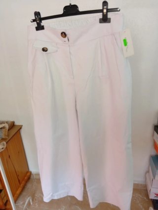 Pantalón blanco ancho