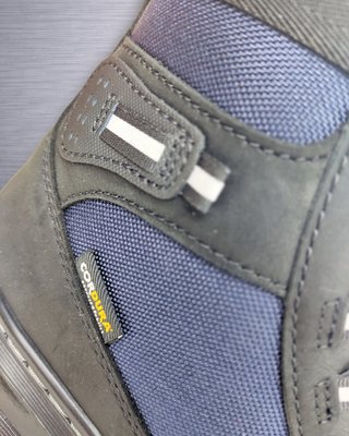 Dr. Martens Combs Tech WX BlackBlue 44 Impermeable