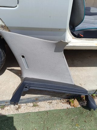 Pilares C + plásticos laterais mala vw golf mk4 IV