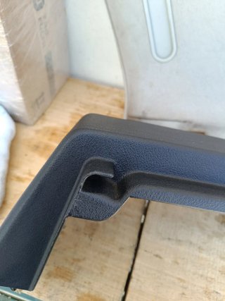 Pilares C + plásticos laterais mala vw golf mk4 IV