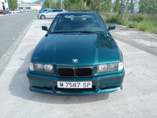 BMW 318is
