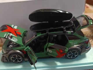 Audi RS6 1:32 Coche de Juguete