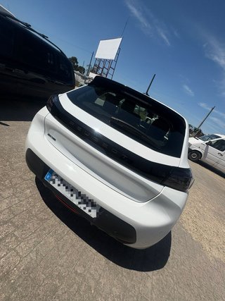 Peugeot 208 2024