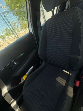 Peugeot 208 2024