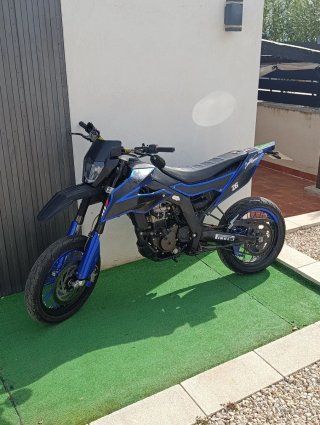 Aprilia sx 125cc supermotard