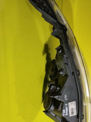 Faro Izquierdo Peugeot 208
