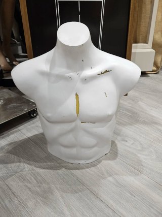 Maniqui Busto Hombre Fibra Vidrio