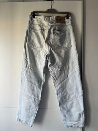 Pantalones vaqueros Bershka rotos