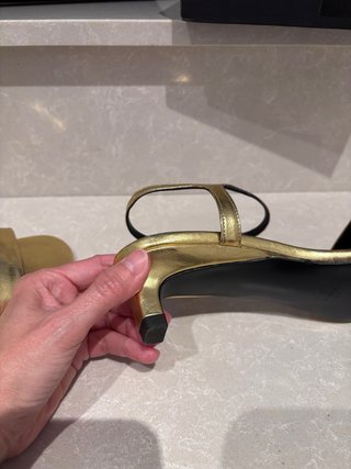 Sandalias Massimo Dutti doradas Talla 41