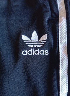 Pantalón de chándal negro de Adidas Originals 2000