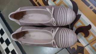 Zapatos poco tacón rosa nude