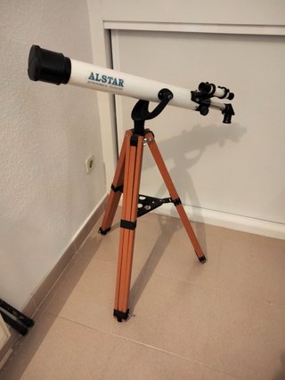 Telescopio ALSTAR con trípode