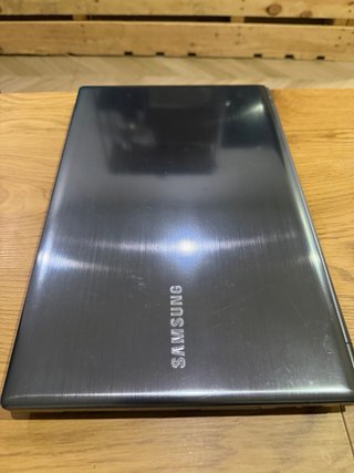 Portátil Samsung Series 5 550P i7 8GB RAM JBL