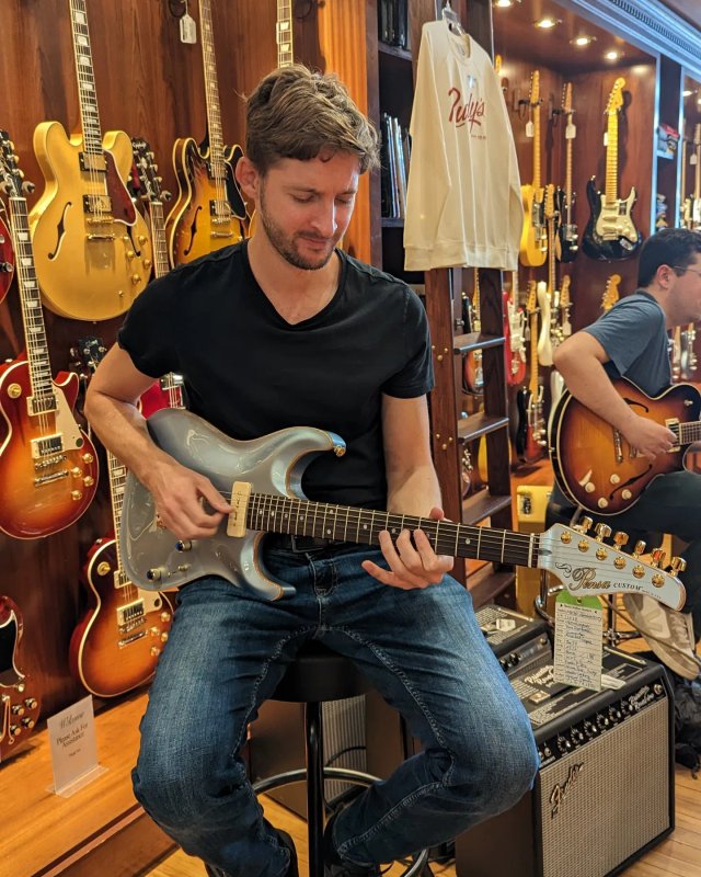Clases de guitarra online y en persona