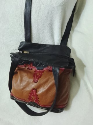 Bolso de piel artesanal - Estilo Country / Boho