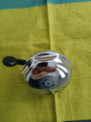 Timbre de bicicleta cromado