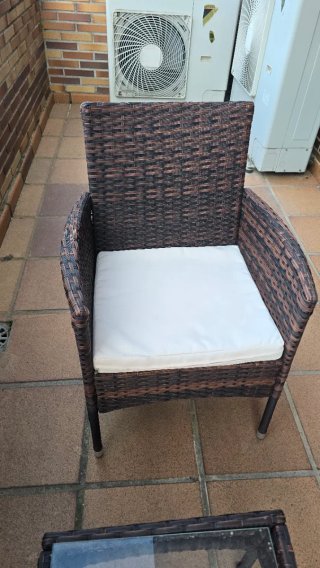 Conjunto Terraza Ratán Marrón y Blanco