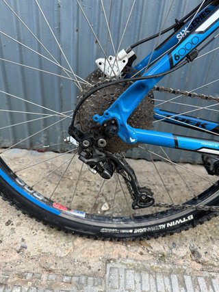 Bicicleta Trek 6000 SIX SERIES