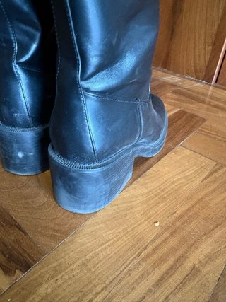 Stivali neri alti