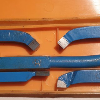 Cinco herramientas para torno