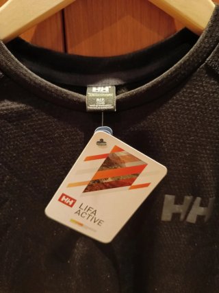 Camiseta Helly Hansen Lifa Active Negra