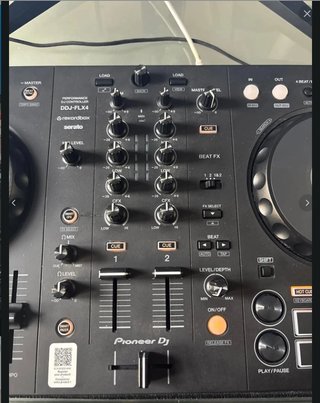 Controlador DJ Pioneer DDJ-FLX4