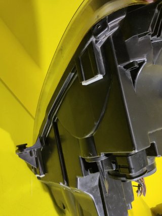 Faro derecho VW Golf V