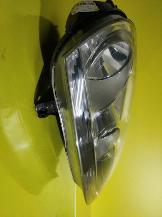 Faro derecho VW Golf V