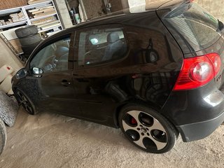 Volkswagen Golf v gti