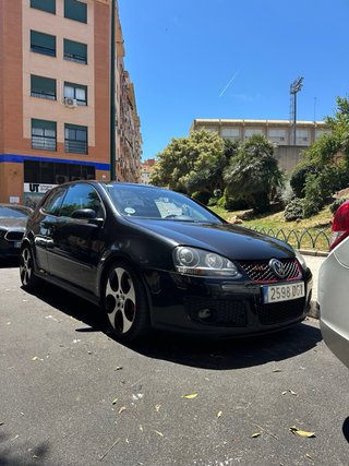 Volkswagen Golf v gti