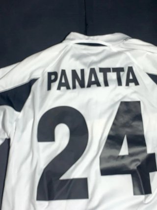 Camiseta retro fútbol Errea blanca y negra