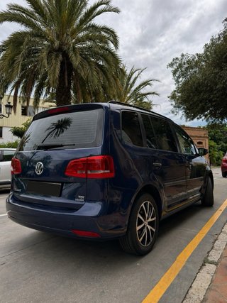 Volkswagen Touran 2012