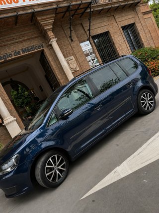 Volkswagen Touran 2012