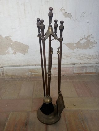 Set de herramientas para chimenea.