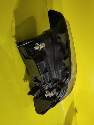 Faro derecho Seat Ibiza 6L Doble Óptica