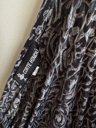 Vestido Hindú Negro y Gris