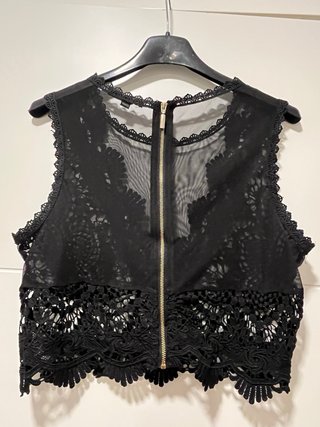 Top encaje negro con cremallera Talla M