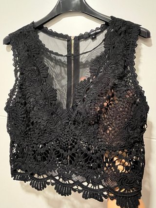 Top encaje negro con cremallera Talla M