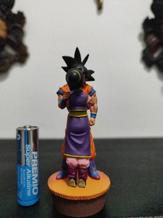 Goku y Chichi Megahouse Gashapon