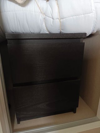 Mesillas de noche Malm Ikea
