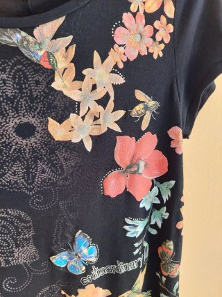 Camiseta Desigual Talla S Estampado Flores
